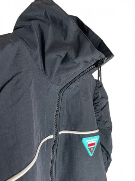 NON TOKYO(ノントーキョー) PUFFSLEEVE NYLON BLOUSON