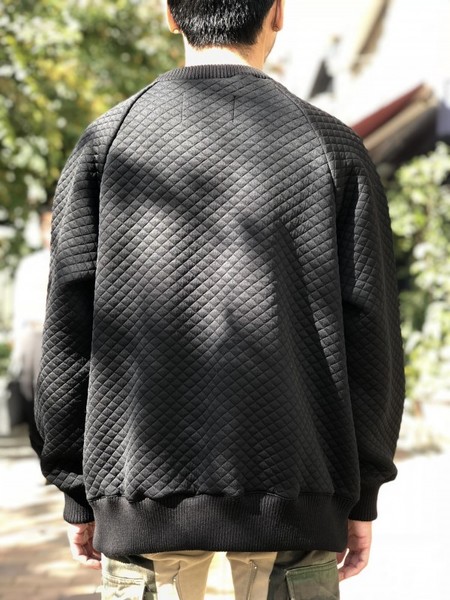 【banal chic bizarre】Quilting cloth  pullover